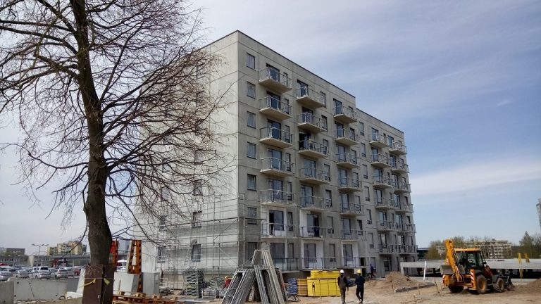 Vilniaus m. Smolensko g. 37 – Daugiabutis gyvenamasis namas – plotas virš 4000 kv.m.