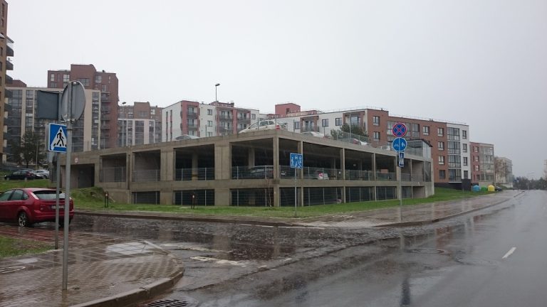 Vilniaus m. Bajorų kel. 13 – Daugiabučių gyv. namų automobilių saugykla – virš 3500 kv.m.