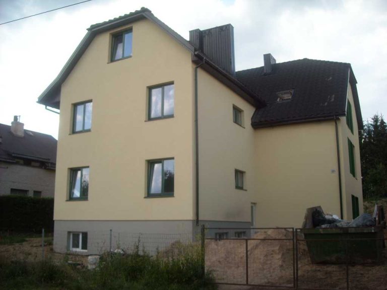 Vilniaus m. Šlamučių g. 4 – Gyvenamasis namas – plotas apie 450 kv.m.